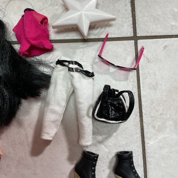 Bratz Funk Out Jade - Picture 7 of 8